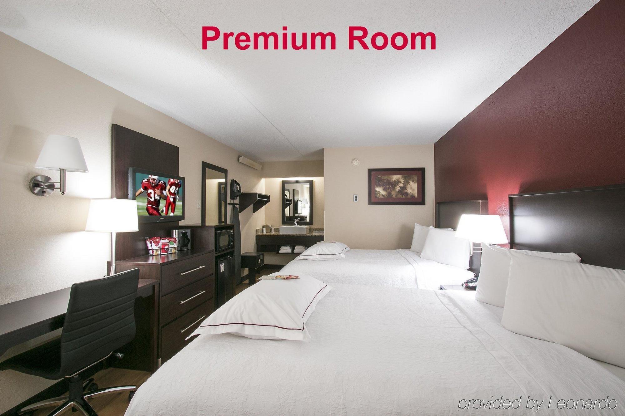 Red Roof Inn Plus+ Atlanta - Buckhead Extérieur photo